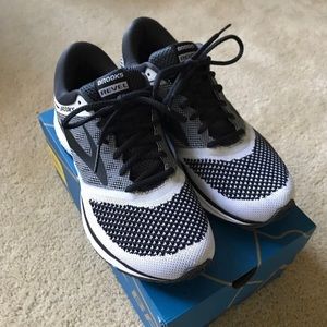 Brooks running sneakers